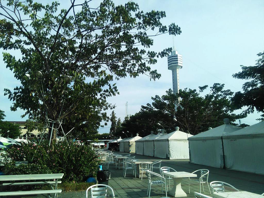 Samal Guesthouse Pattaya Exterior foto